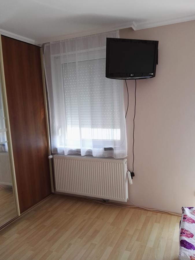 Kiskucko Apartman Hajdúszoboszló Εξωτερικό φωτογραφία